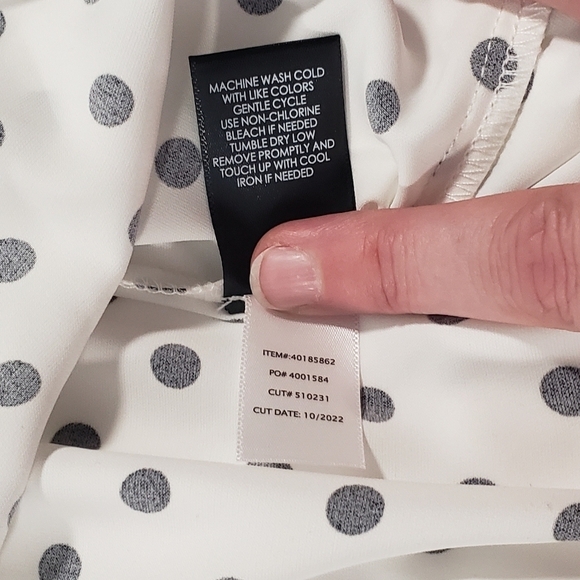 Torrid Black White Polka Dot Lace Trim Tank Size 6 - Picture 7 of 7